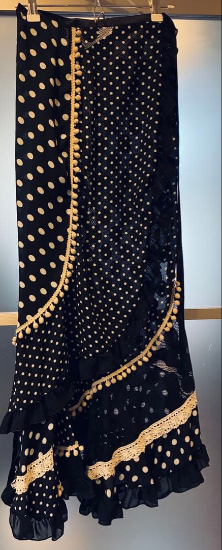 【美品】ソニアジョーンズ　黒ドット柄　巻きスカート