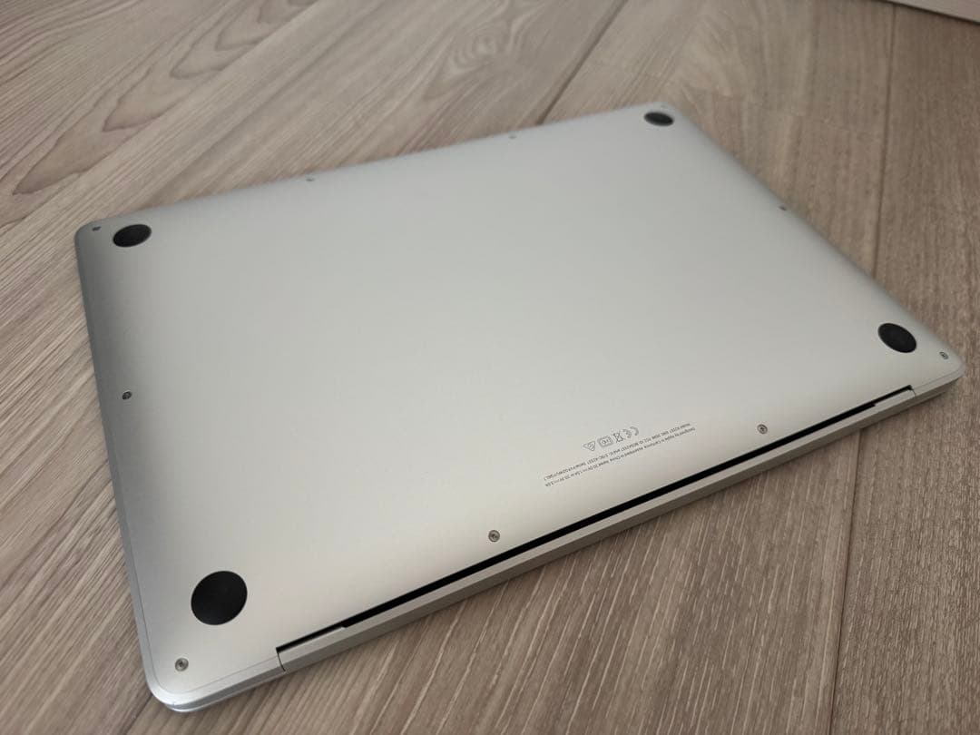 MacBook本体 Apple Macbook Air 13\" M1 8gb 256gb