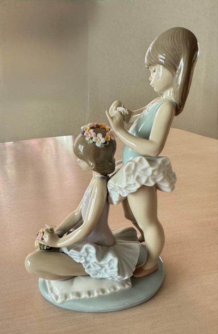 LLADRO リヤドロ　初めてのバレエ　05714