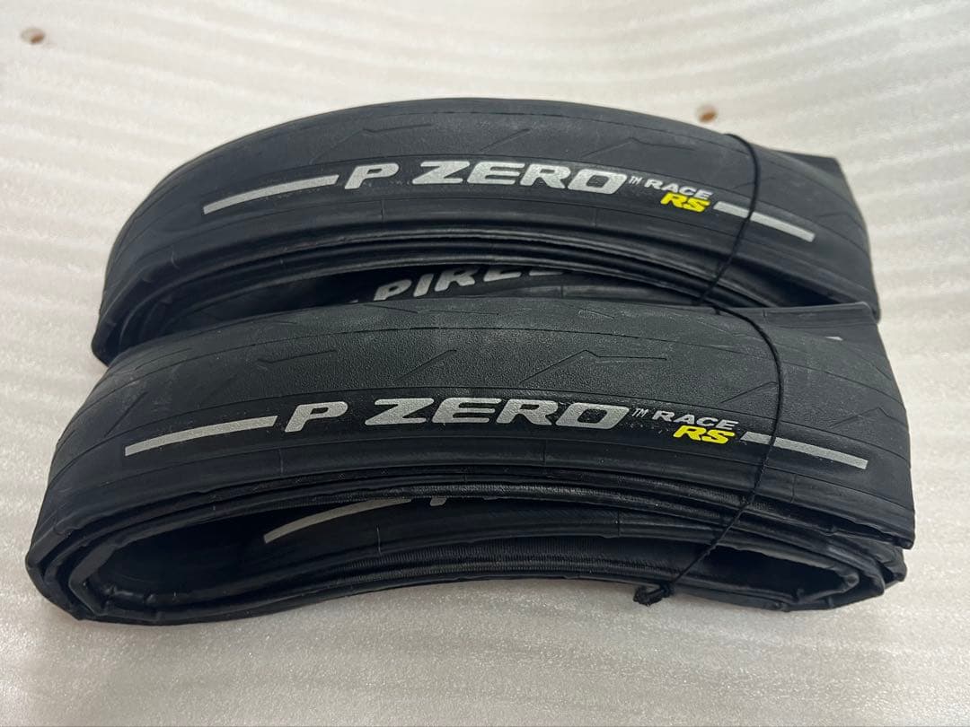 ピレリ P-ZERO RACE RS 1ペア 未使用