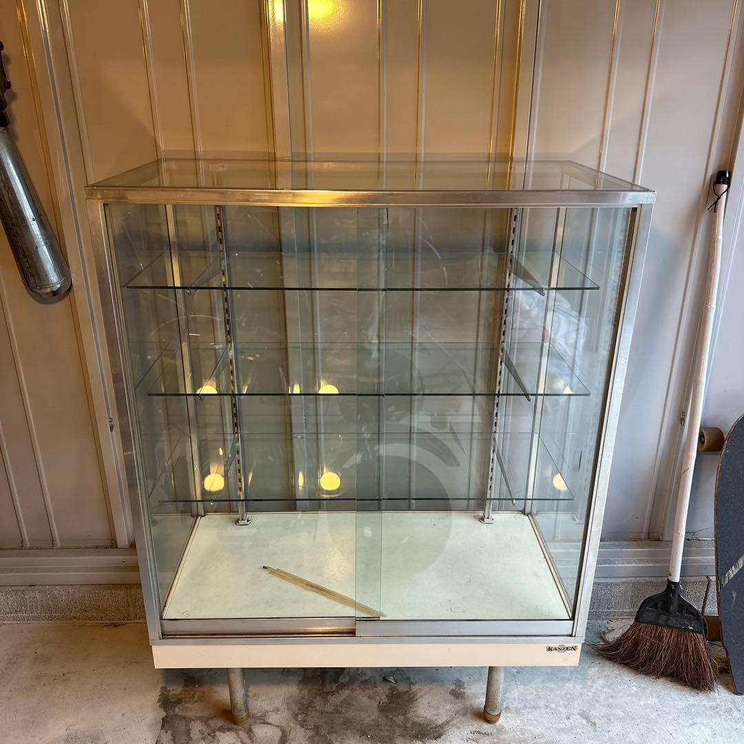 中型ガラスディスプレイケース