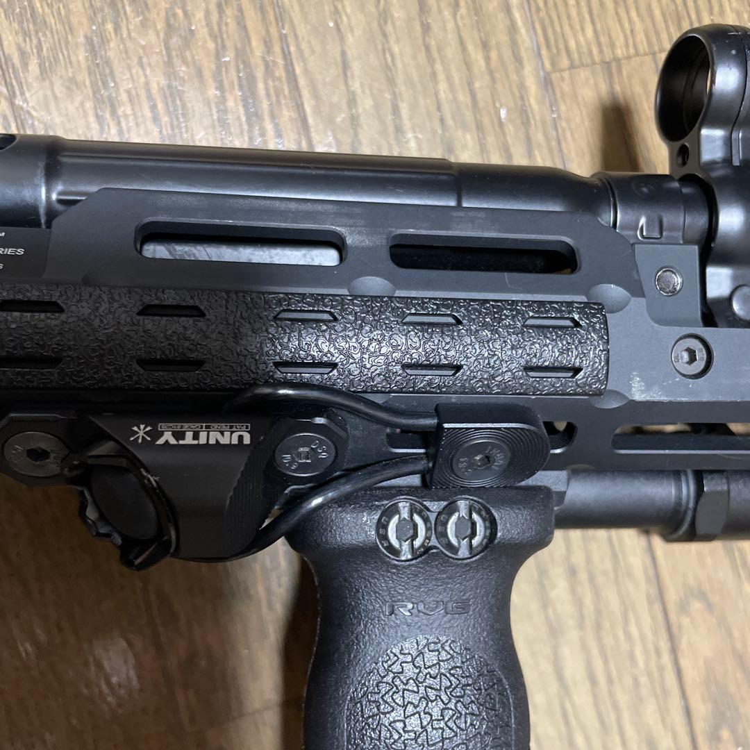 MP5 次世代電動ガン ブラック スコープ付き