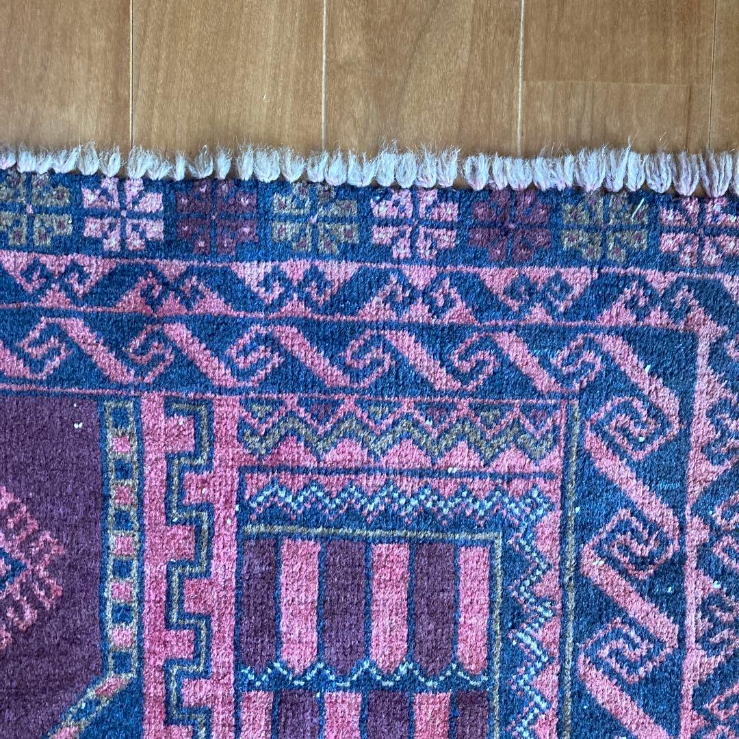 ヴィンテージラグ　トライバルラグ　バルーチ