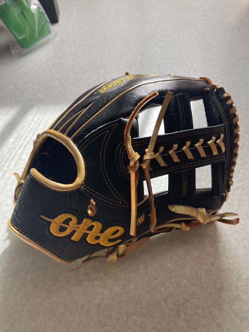 新品 限定品 柳田悠岐 同メーカー one プロ仕様 内野手用 グローブ