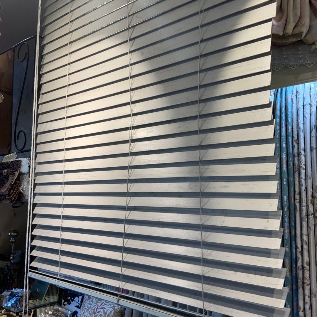 ニチベイ　木製ブラインド50 アンティークグレイ