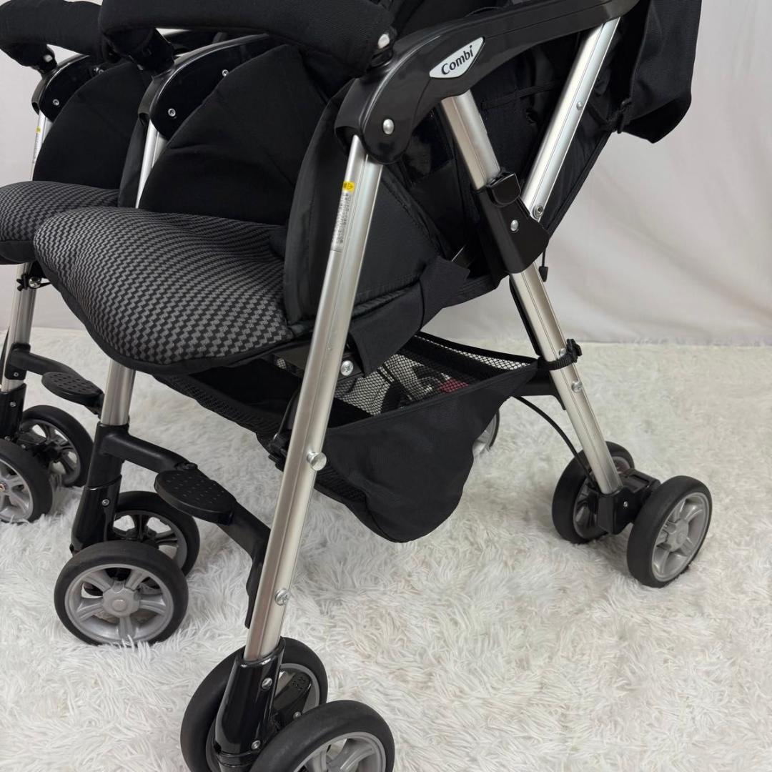 【美品】Combi コンビ　2人乗り　ツインスピン　双子 ベビーカー 62-2
