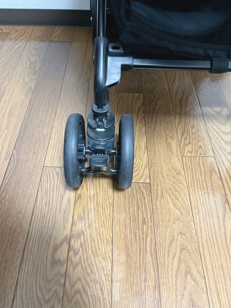 【極美品】コンビ スゴカルα4キャスcompact エッグショック⭐︎