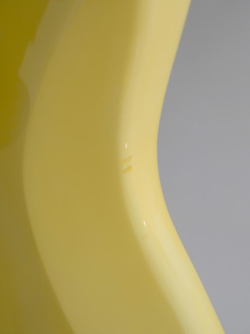 Ariapro II RSBシリーズ　エレキベース　クリームイエロー