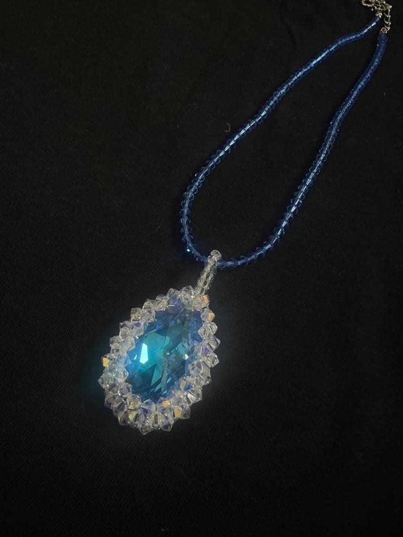 スワロフスキー ネックレス