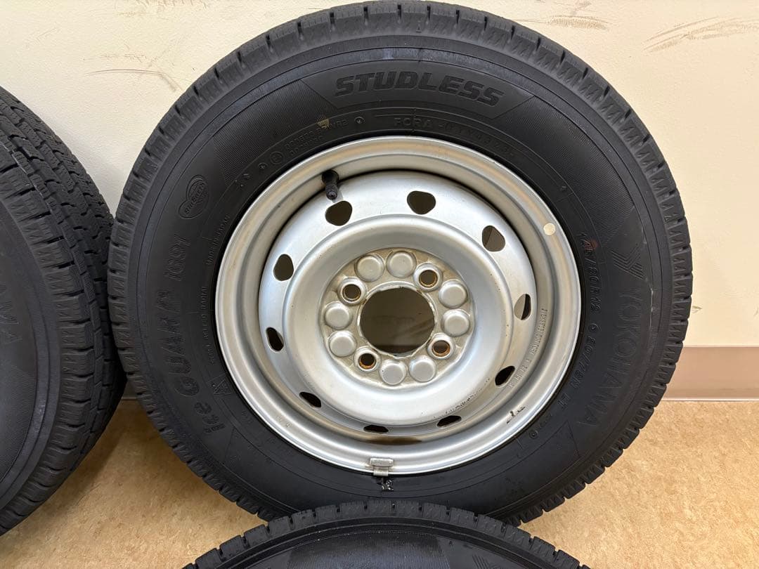 145/80R12 ヨコハマ スタッドレスアイスガード　スチールホイール付き