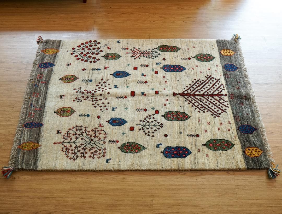 ペルシャ絨毯 手織りギャッベ アマレ族 ギャベ