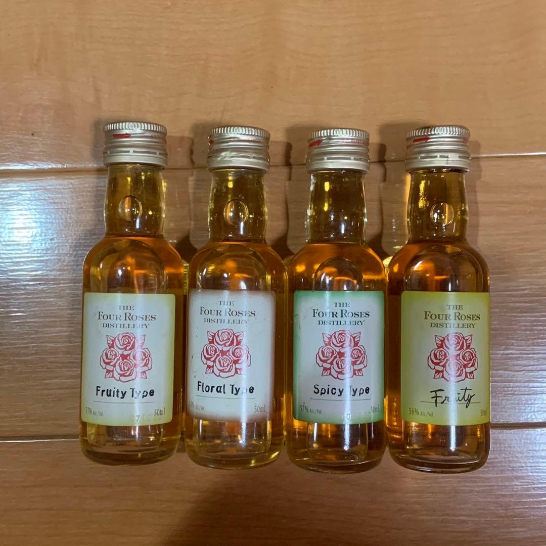 フォアローゼズ ミニチュア　ボトル スパイシー フローラル フルーティ 4本