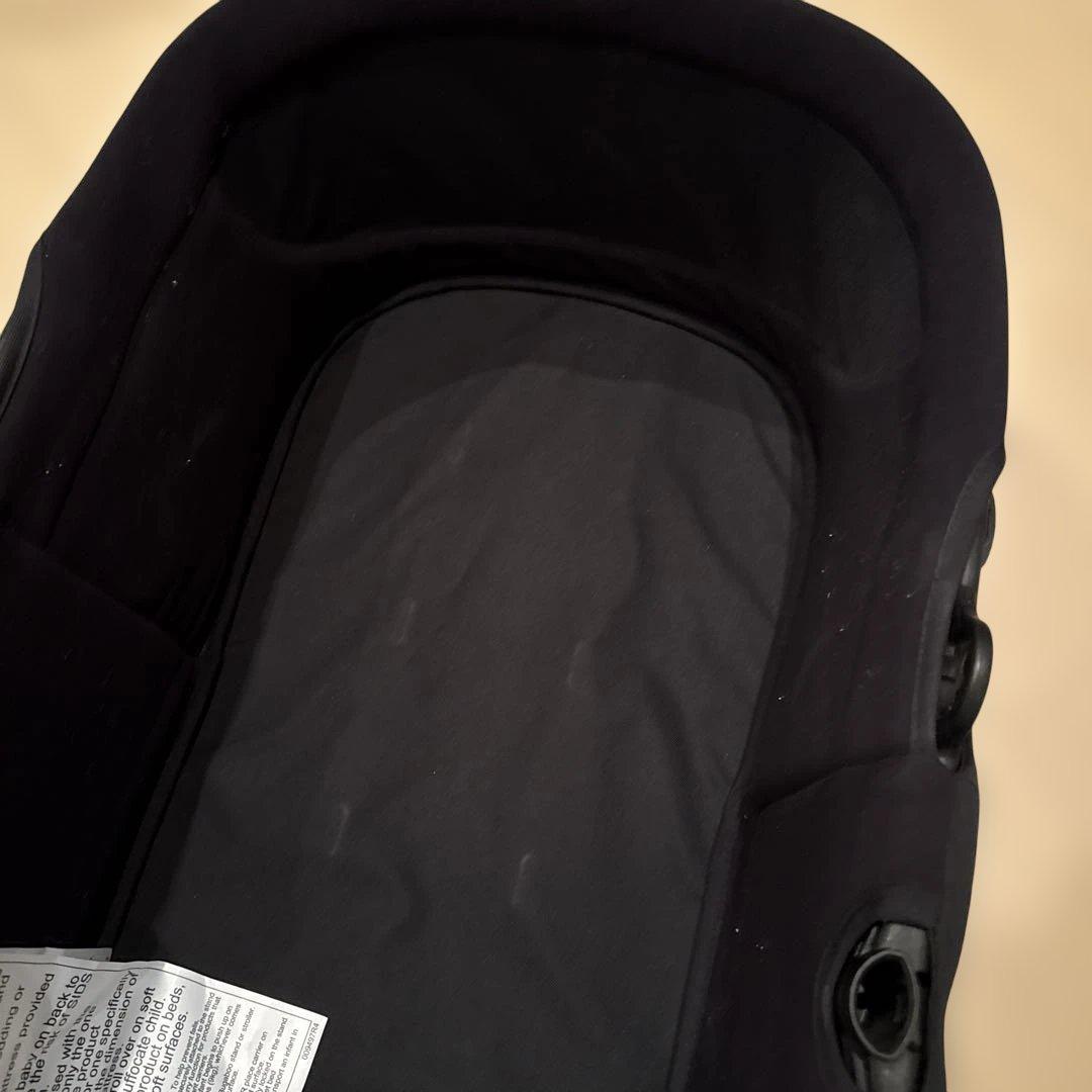 バガブー　ドラゴンフライ　キャリーコット 黒