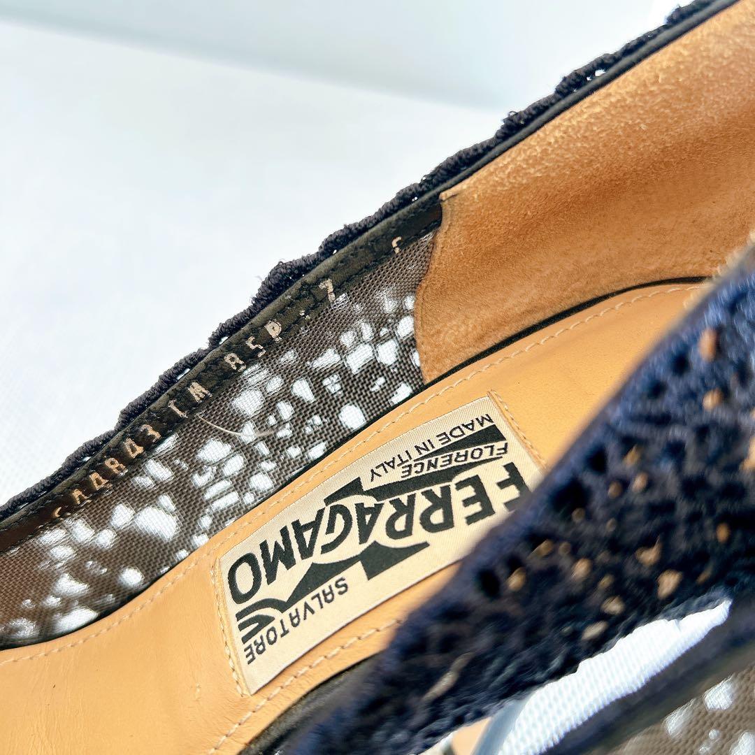FERRAGAMO ブラック レース ヴァラ リボン　ハイヒール　7