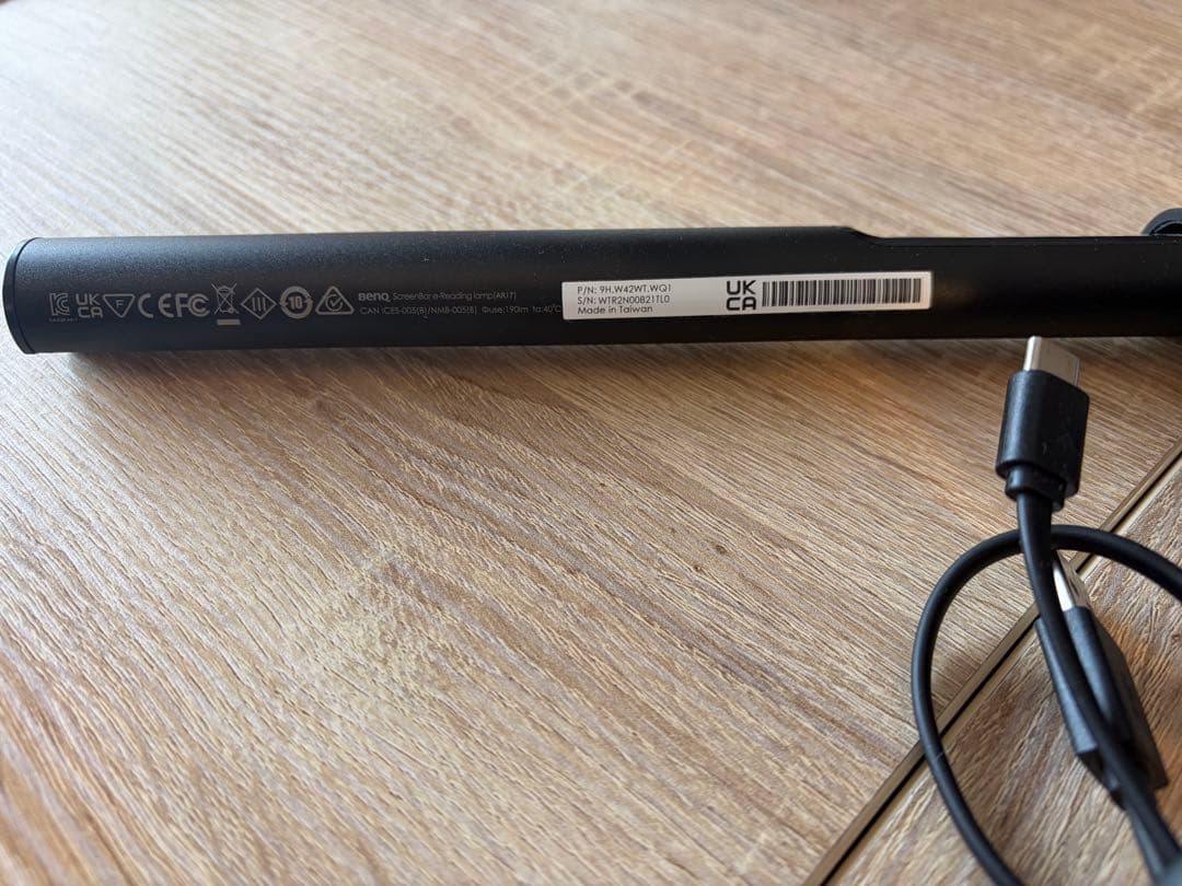 BenQ ScreenBar スクリーンバー モニター掛け式ライト　AR17