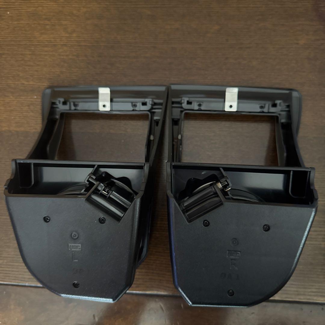 YAC ヤック エアコンドリンクホルダー スバル 運転席用/助手席用セット