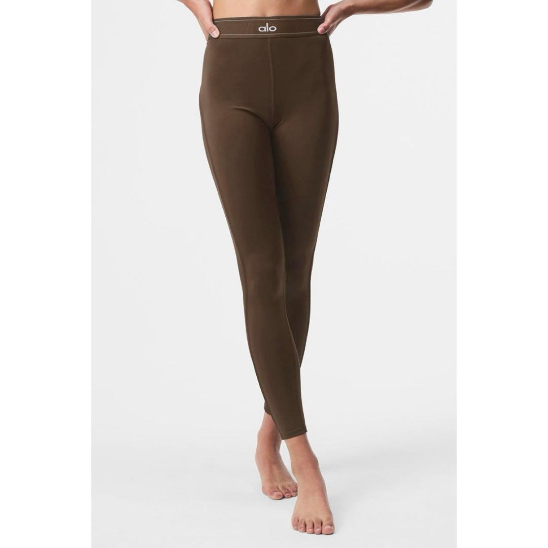 alo ダークブラウン ハイウエスト ヨガパンツ