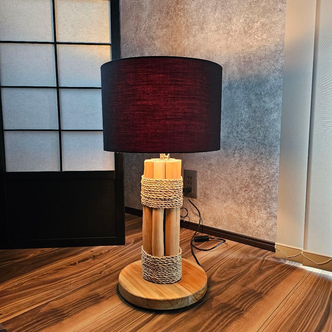 木製フロアスタンドランプ ロープ装飾付き