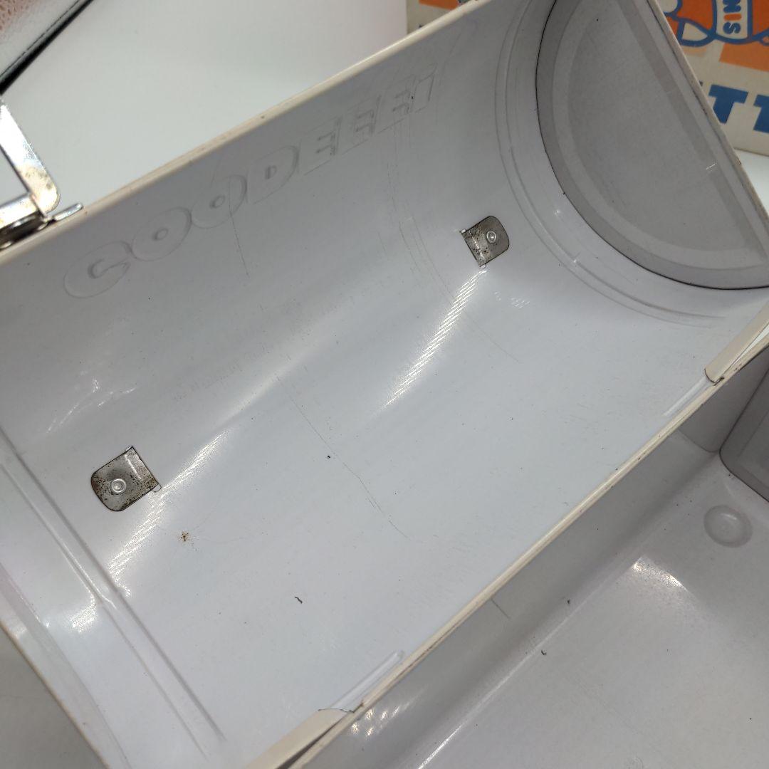 ハローキティ　昭和レトロ　ランチバスケット缶 ファンシー　1976　サンリオ