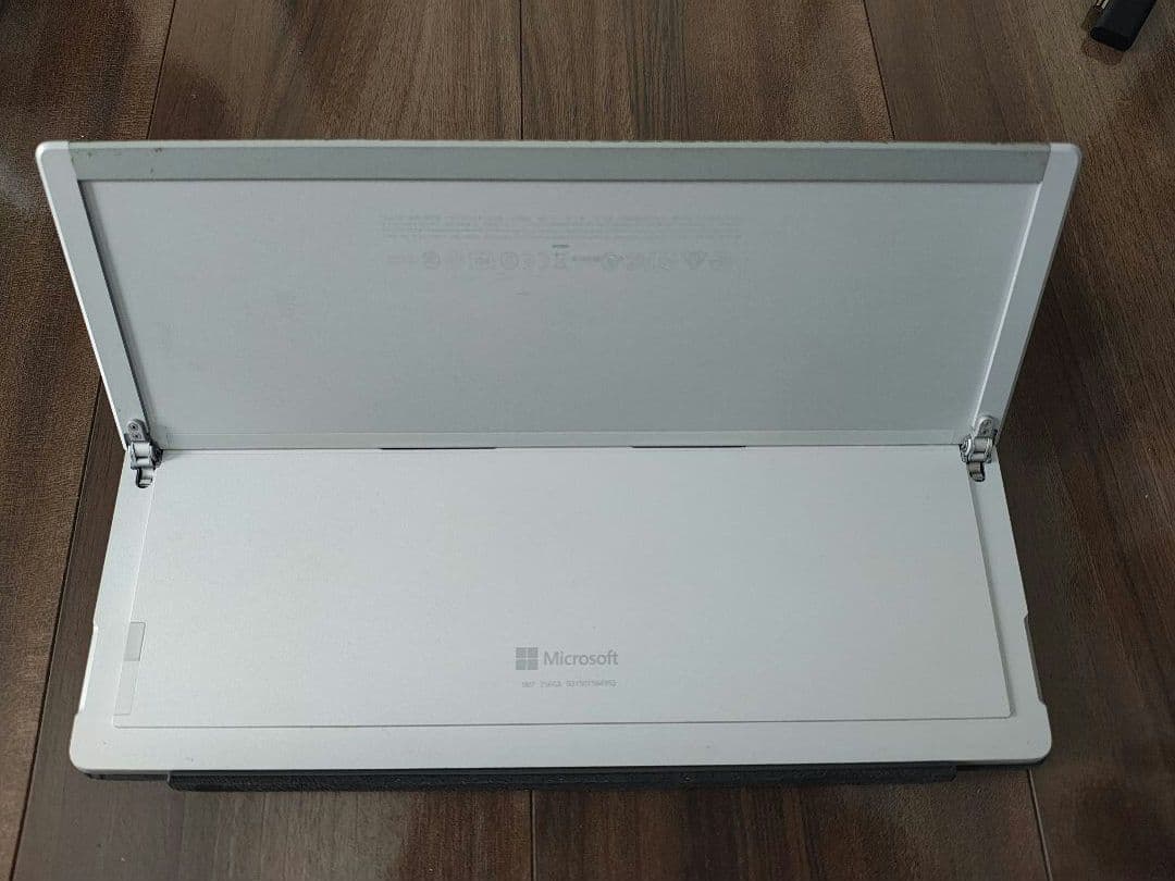 surface pro5 LTEモデル win11 ドック付き ジャンク