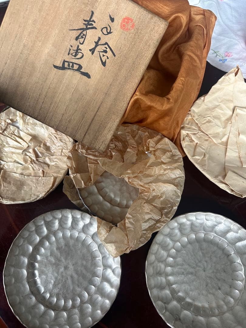 瞬間的お値下げ‼️萬古焼　シルバーおしゃれお皿　とっても素敵！