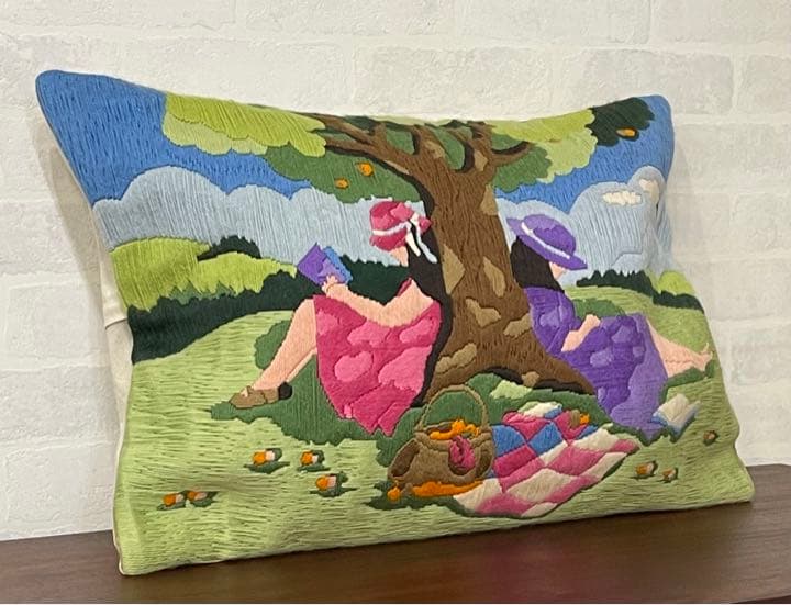 クッションカバー フランス刺繍ヴィンテージ 刺繍のリメイク 手刺繍カバー