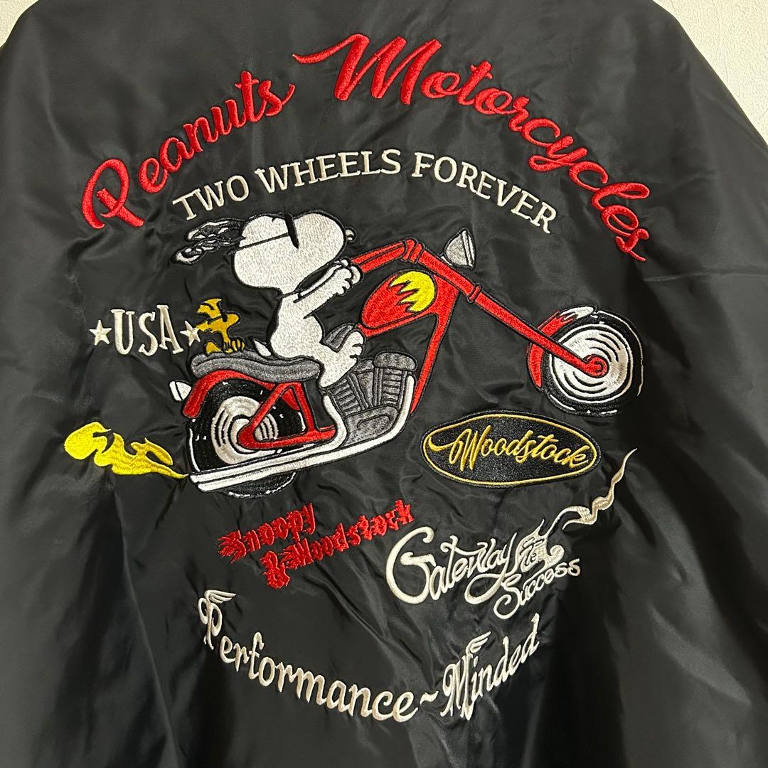 【美品】フラッグスタッフ×ピーナッツ﻿ コラボ スヌーピー 豪華刺繍▪6L