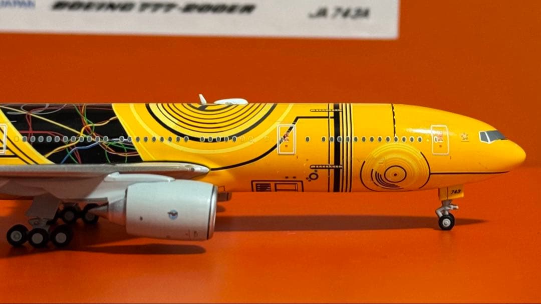 が*ち様 JC ANA C-3PO B777-200ER JA743A 1/40