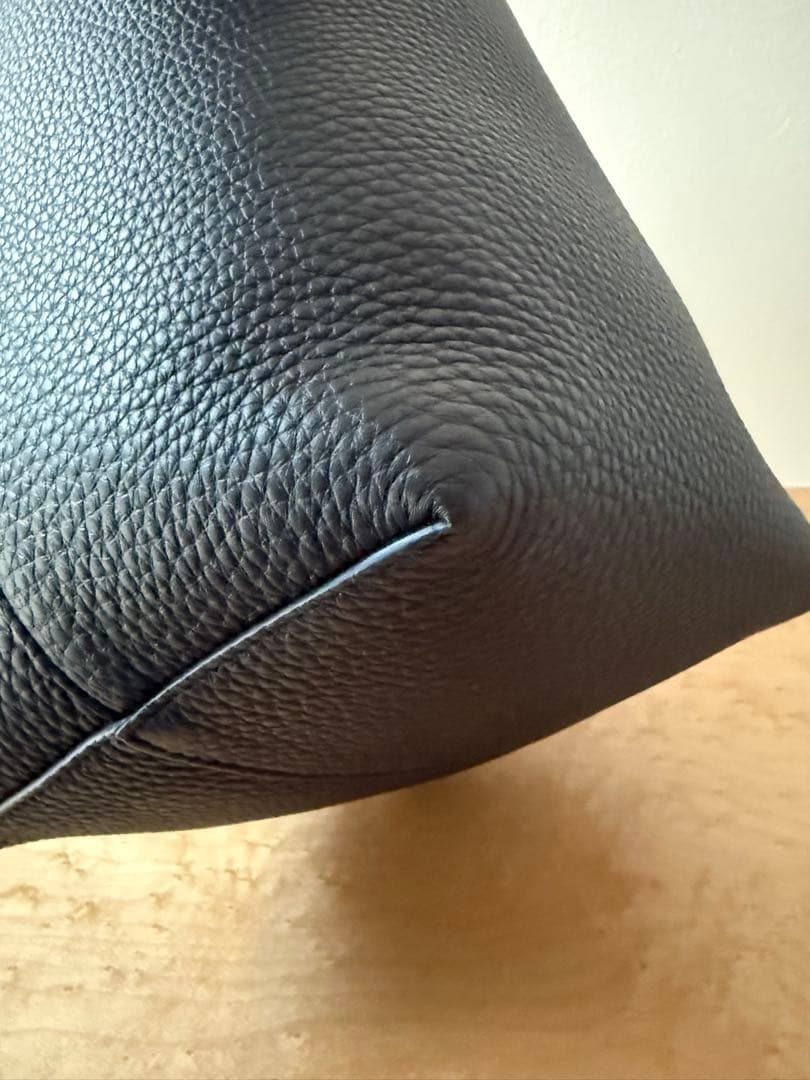 入手困難　THE ROW N/Sパークトート　ミディアム　　MARINE