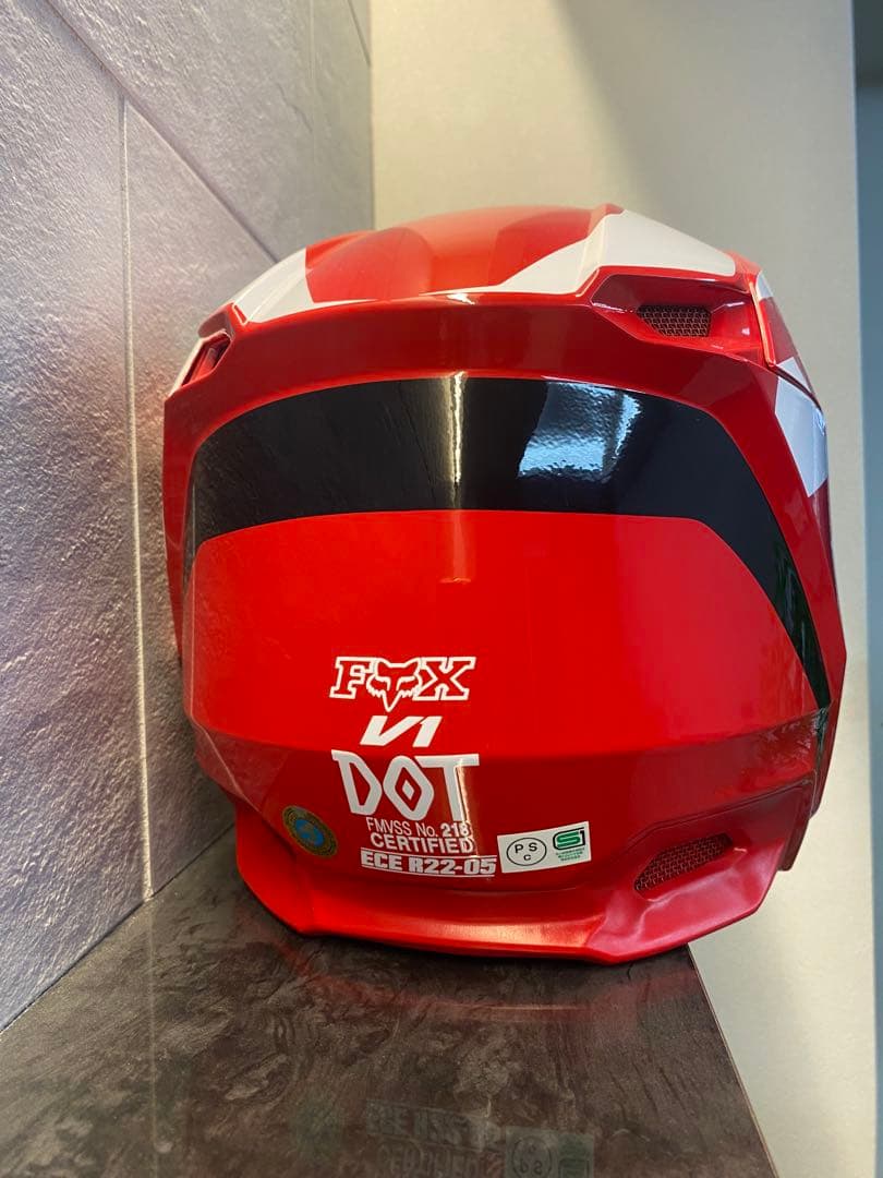 FOX V1 ヘルメット レッド/ホワイト