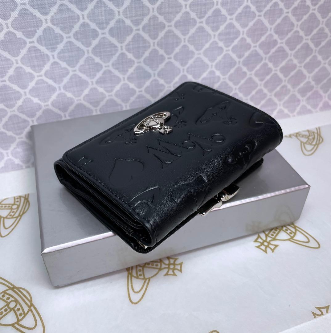 【新作✩内柄も素敵】Vivienne Westwood 三折財布 マットブラック