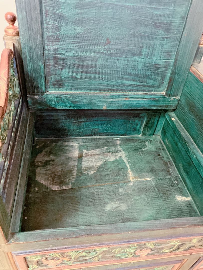 彫刻　アンティーク　木製　チェスト　ベンチ　飾り棚　インドネシア家具　アジア家具