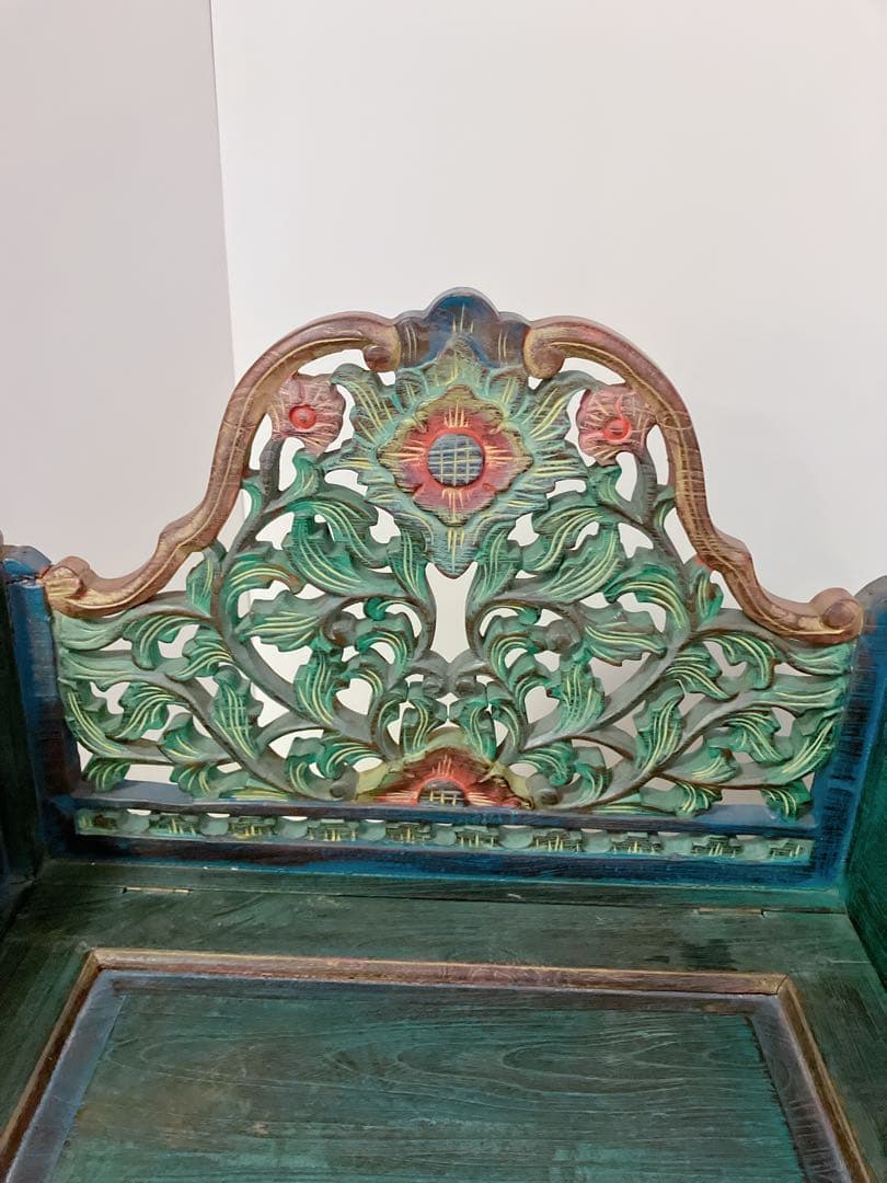 彫刻　アンティーク　木製　チェスト　ベンチ　飾り棚　インドネシア家具　アジア家具