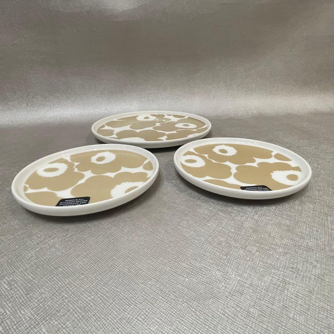 新品　定価13,640円　マリメッコ　プレート　ウニッコ　ベージュ　3点セット