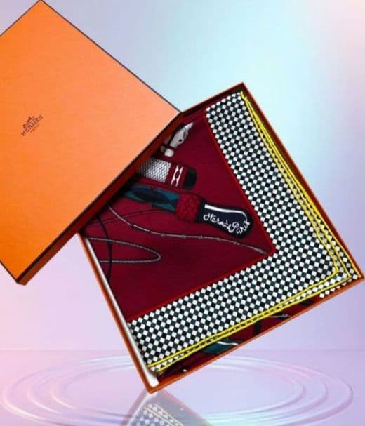 エルメス カレ90 Fouets et Badines 鞭とグリップ