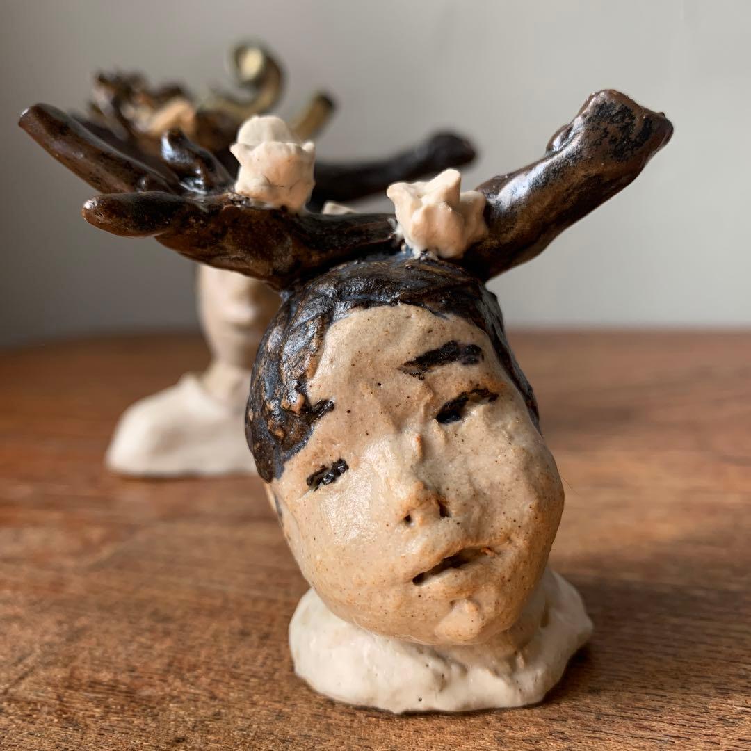 妻のつくった　次男の首像　木蓮