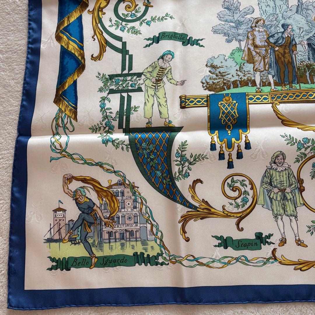 【未使用級•美品】エルメス カレ90 コメディイタリエンヌ シルク スカーフ 箱