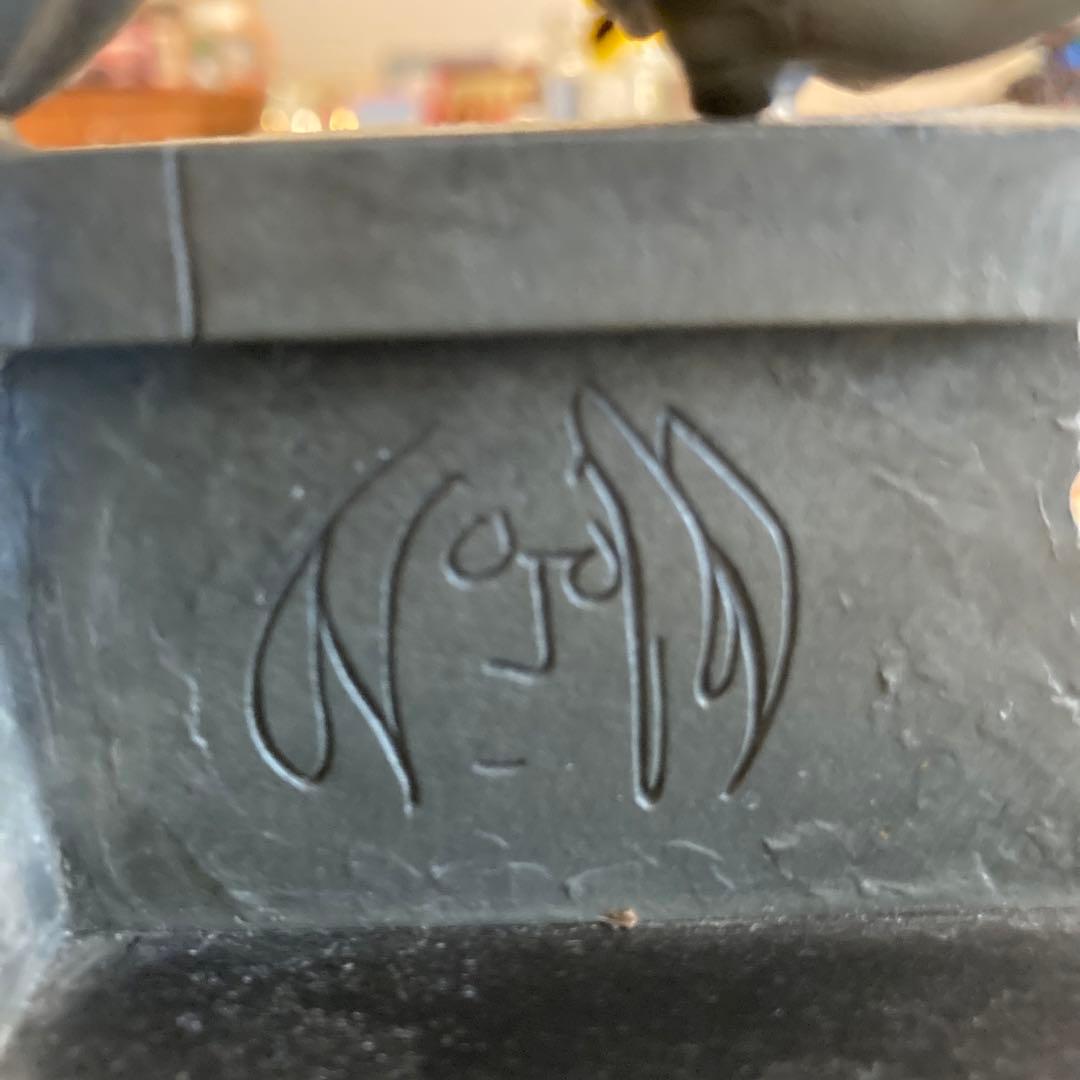 ジョンレノンの限定版ピューター彫刻