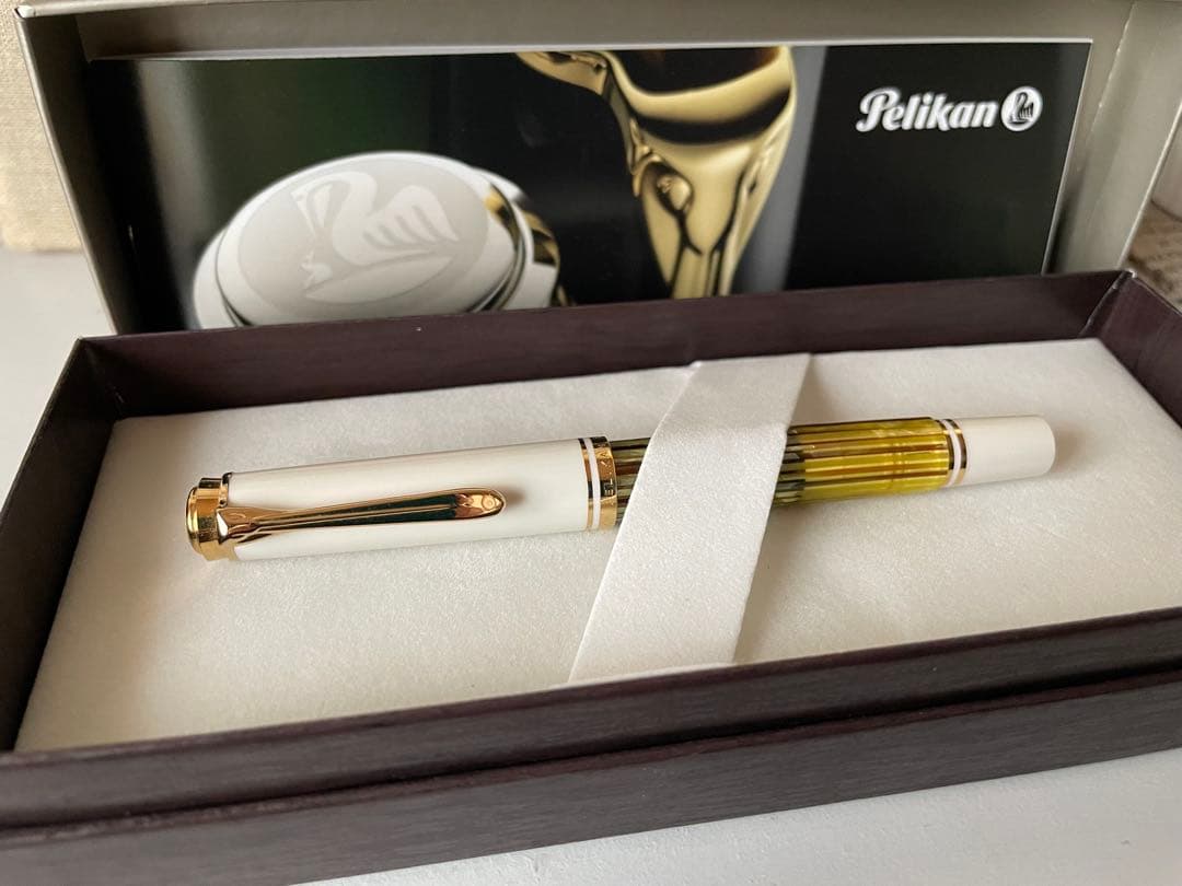 《美品》PelikanスーべレーンM400万年筆 ホワイト トータス　M中字