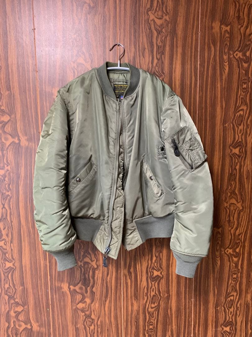 AVIREX MIL-J-8279B 復刻 MA-1フライトジャケット Mサイズ