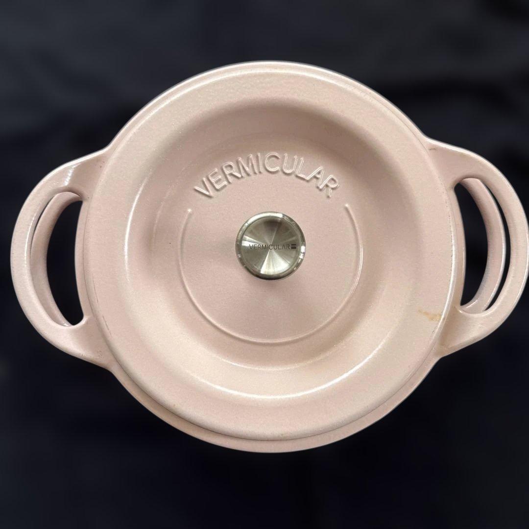 VERMICULAR オーブンポット両手鍋 パールピンク　２２ｃｍ