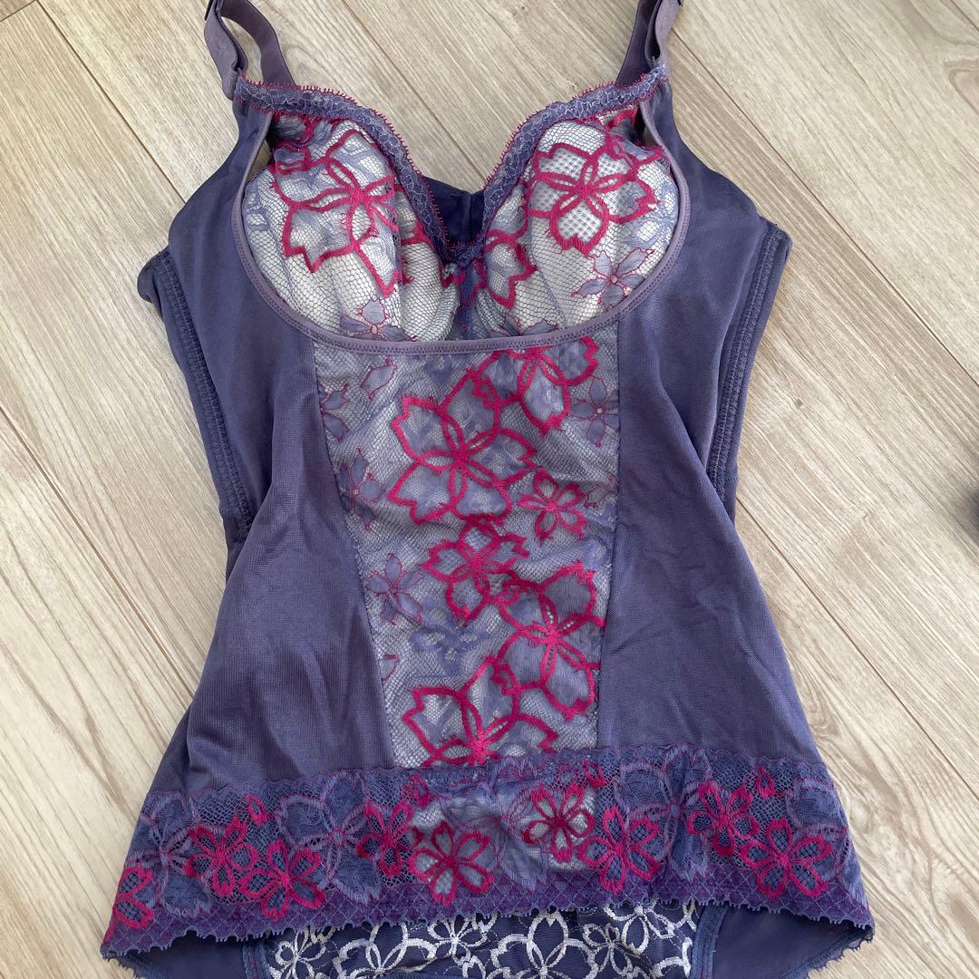 専用　MARUKO アヴァンセサクラシリーズ　ショートガードル ボディスーツ