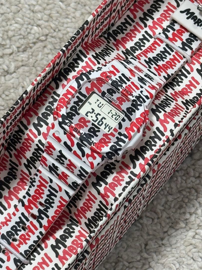 MARNI x CASIO G-SHOCK ホワイト コラボ腕時計　ウォッチ