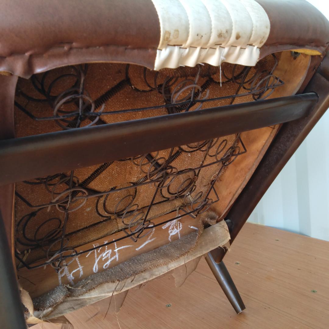 レトロモダン　１人掛けソファ　A