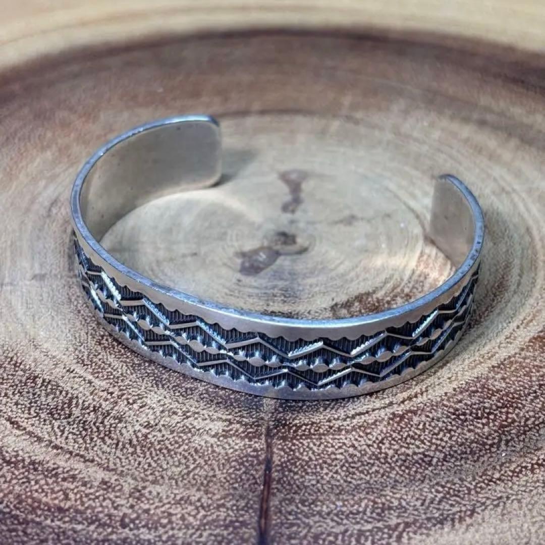 【Navajo】Sunshine Reeves サンシャインリーブス バングル