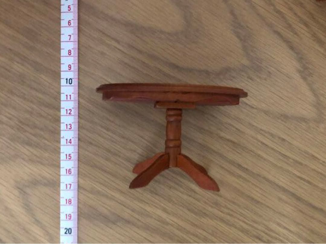 【新品】ロイターポーセリン　ミニチュア　ドールハウス　テーブル大小2点セット