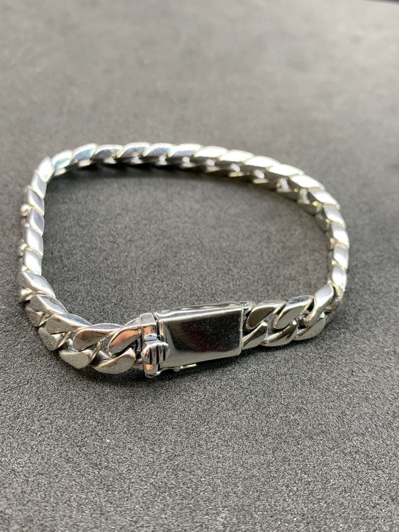 アクセサリー Floki