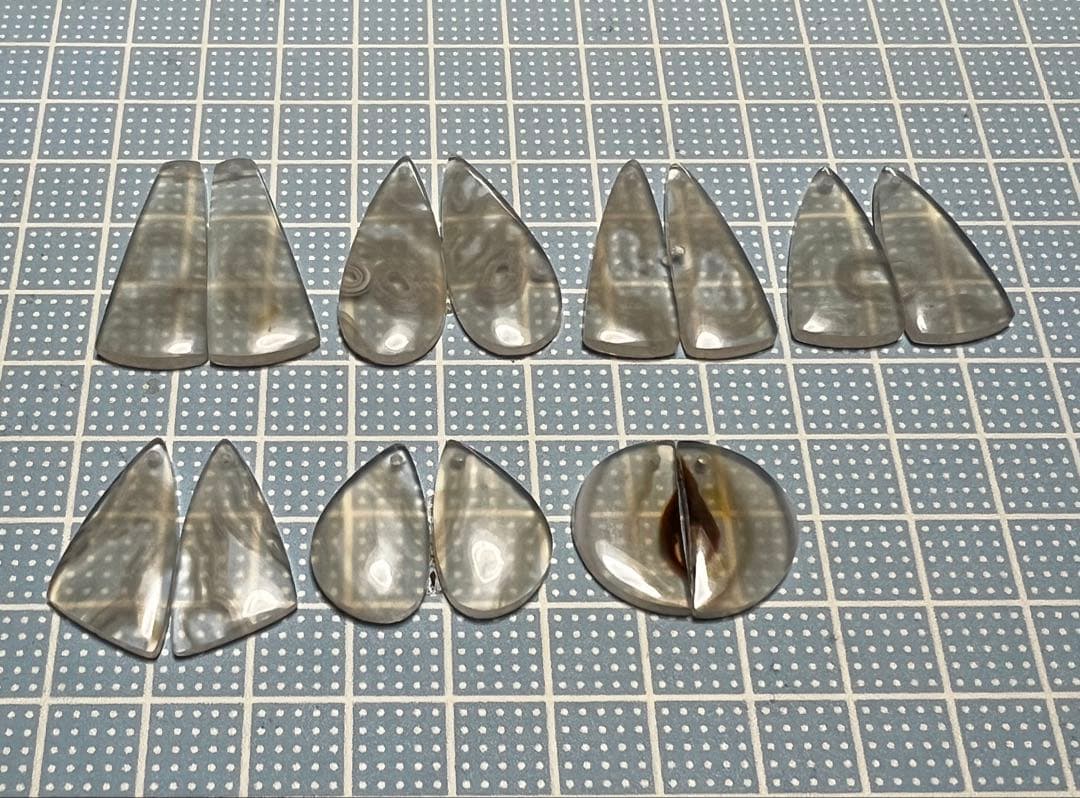 アイリスアゲート　数種類　14kgfピアス