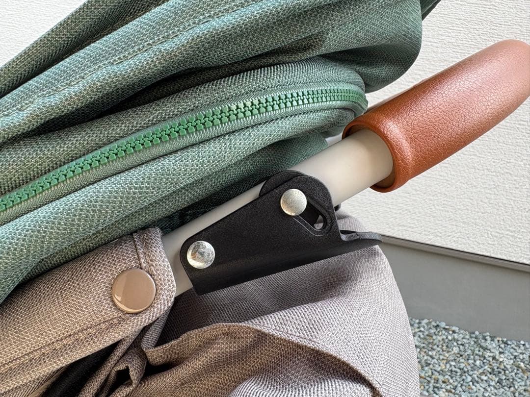 【週末限定値下げ】エアバギー ココダブル グリーン