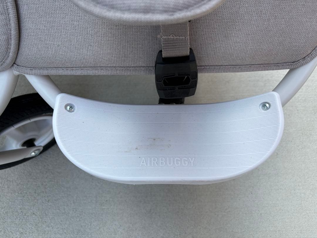 【週末限定値下げ】エアバギー ココダブル グリーン